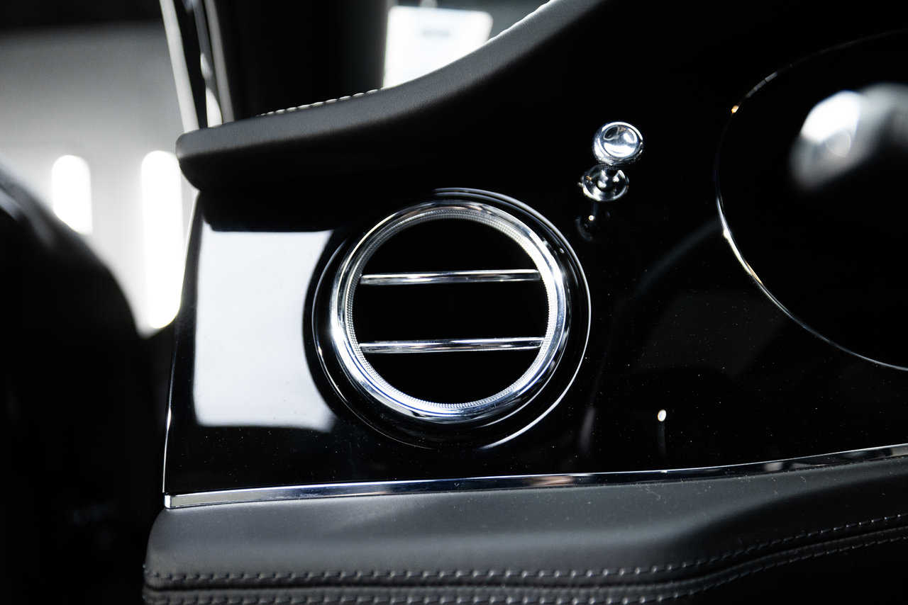 2021 Bentley Bentayga Speed GREAT DEAL! FINANCING AVAILBLE-26