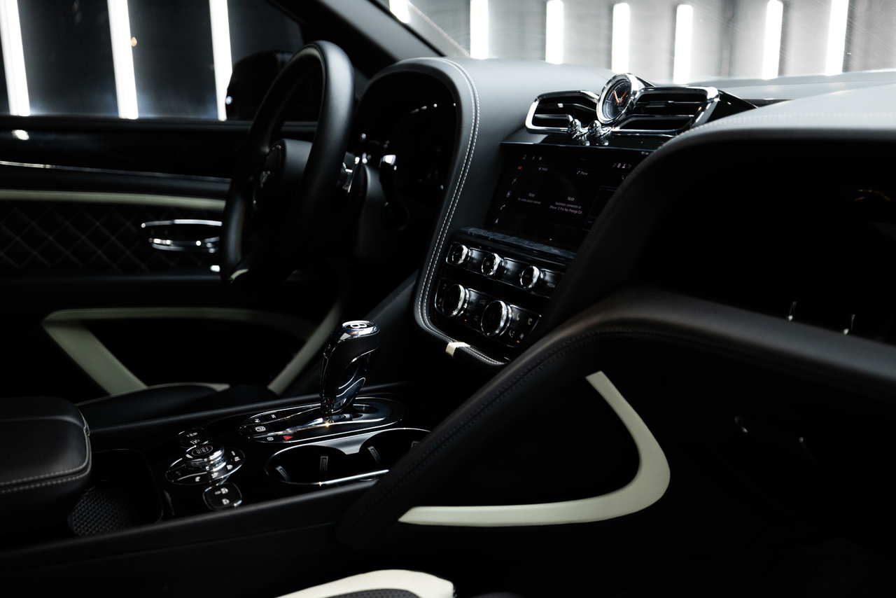 2021 Bentley Bentayga Speed GREAT DEAL! FINANCING AVAILBLE-20