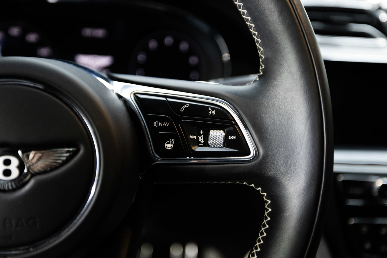 2021 Bentley Bentayga Speed GREAT DEAL! FINANCING AVAILBLE-18