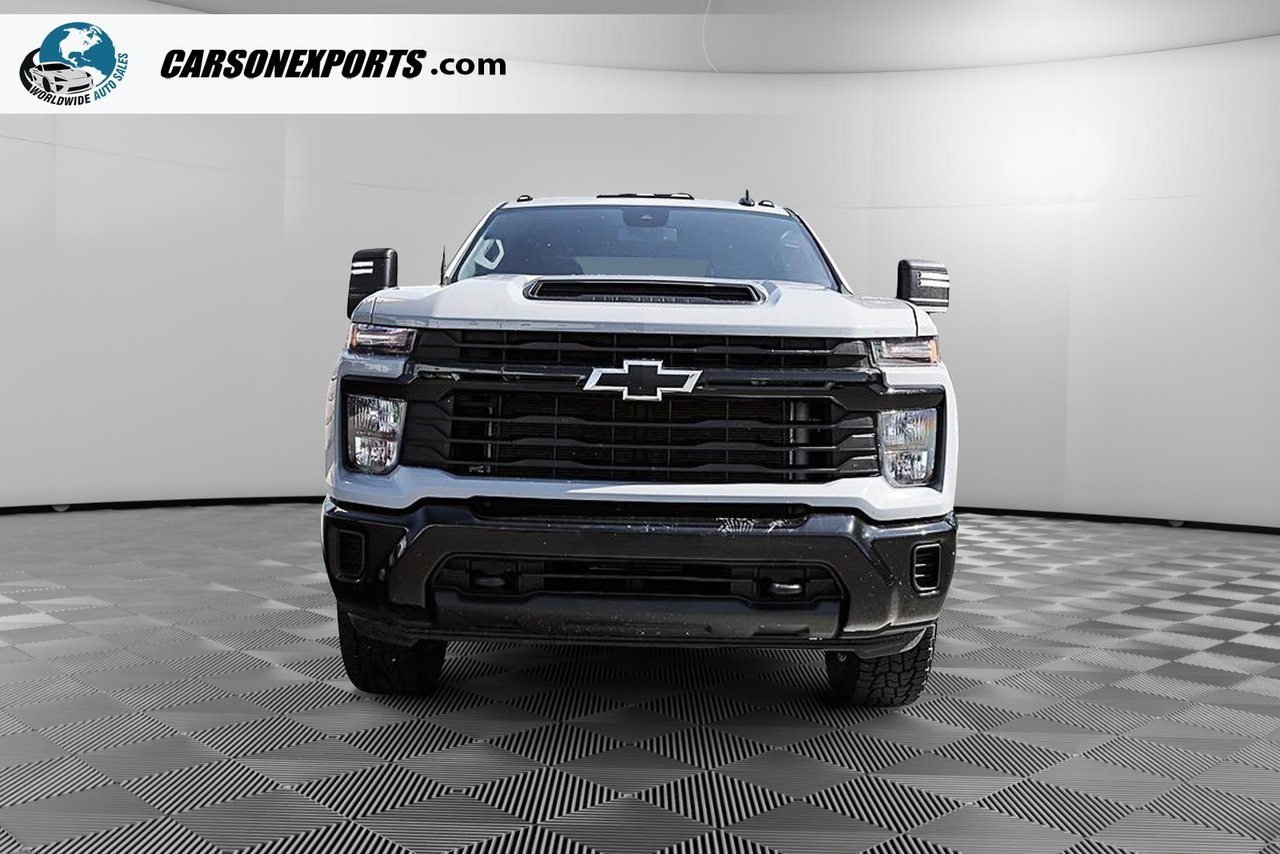 2025 Chevrolet Silverado 2500HD Custom-1