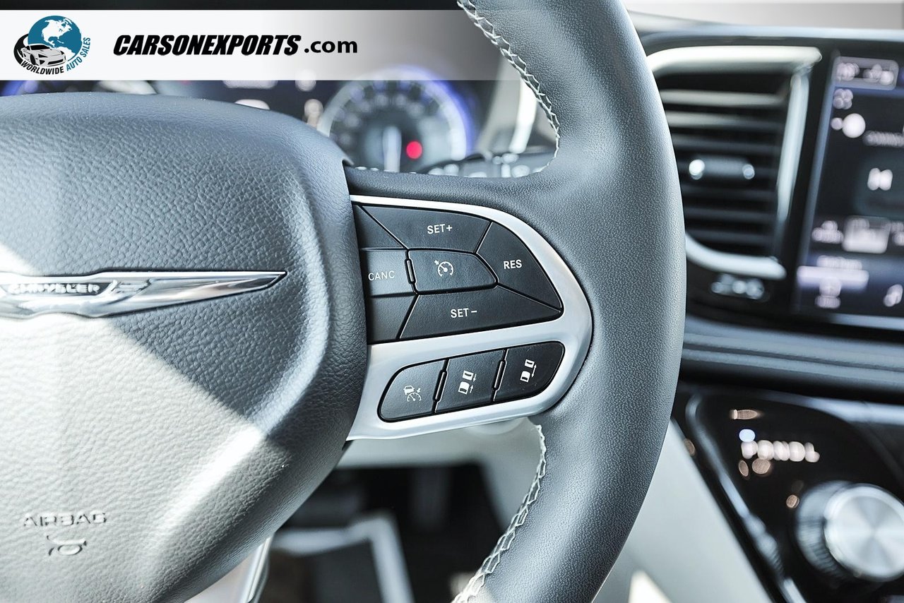 2023 Chrysler Pacifica Touring-L,-23