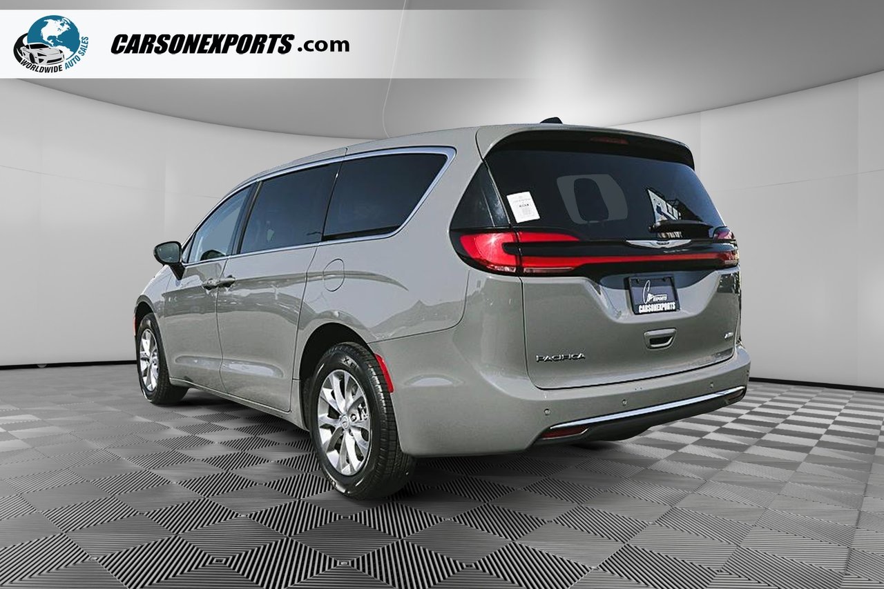 2023 Chrysler Pacifica Touring-L,-6
