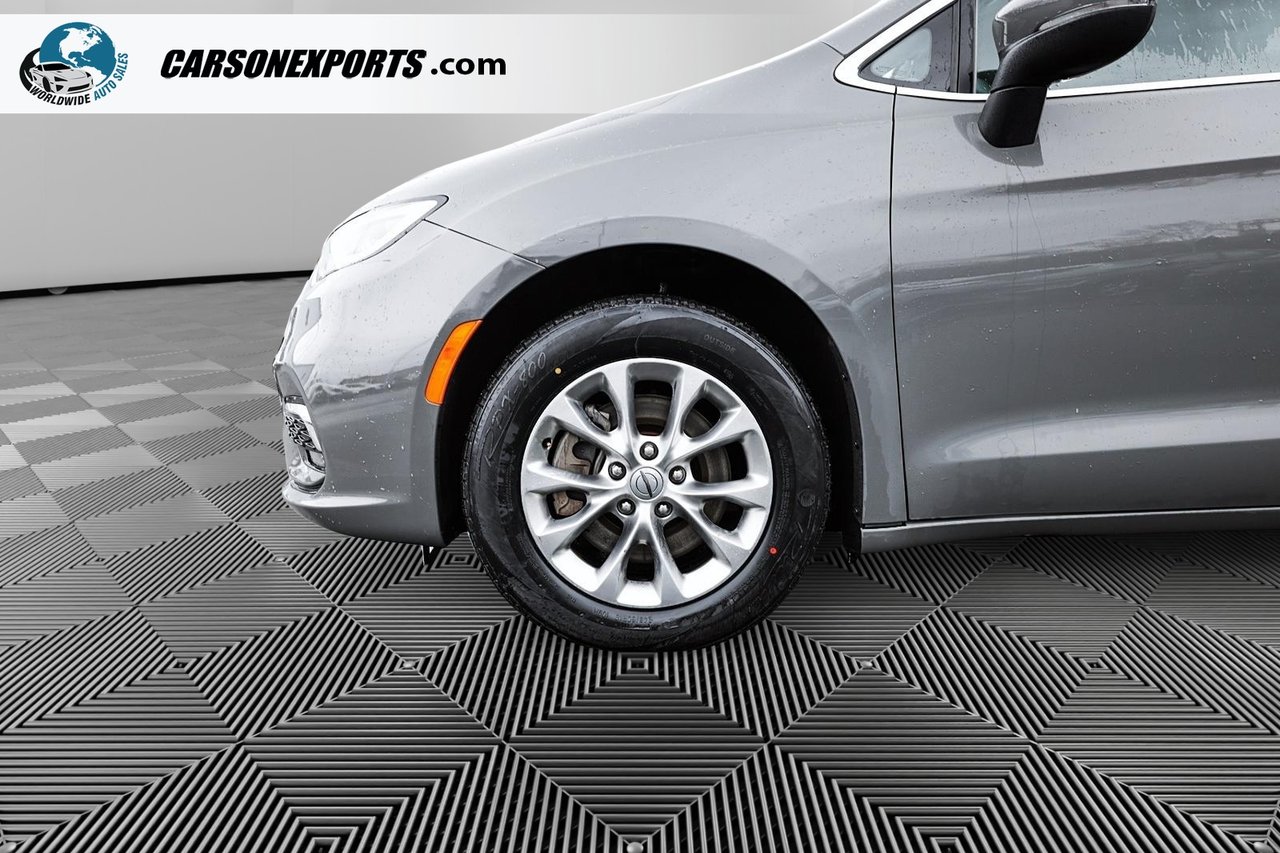 2023 Chrysler Pacifica Touring-L, AWD, 7 PASSENGER-8