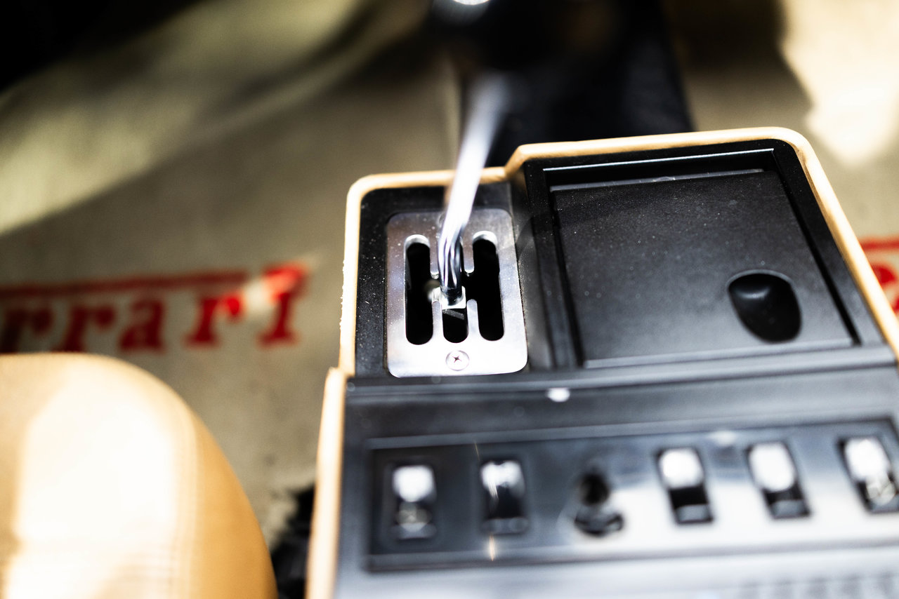 1982 Ferrari Mondial Hard Top-51