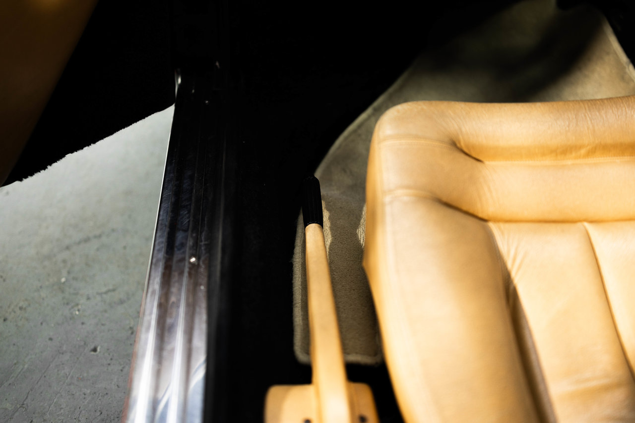 1982 Ferrari Mondial Hard Top-38