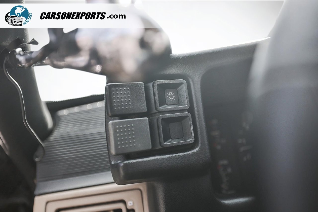 1989 Ford Mustang LX-23