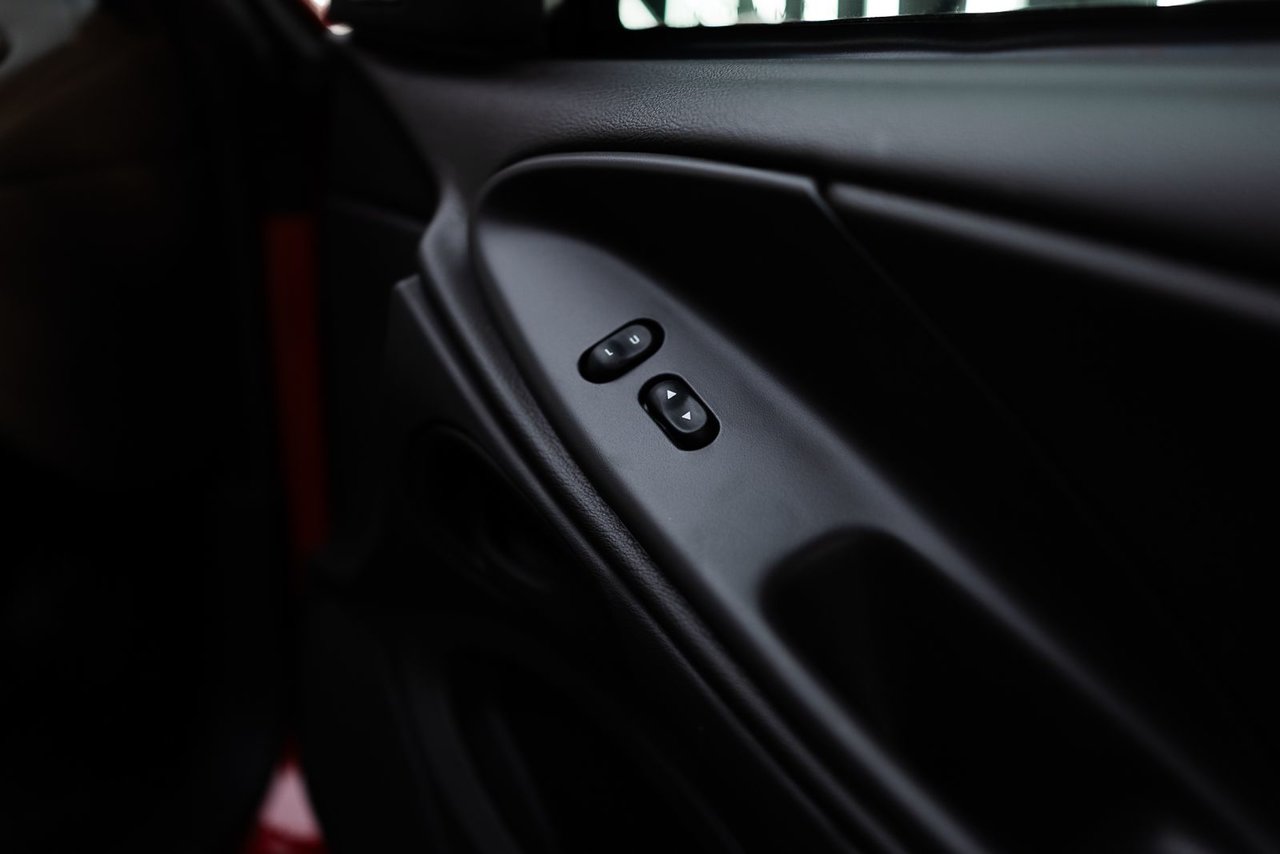2003 Ford Mustang Mach 1-53