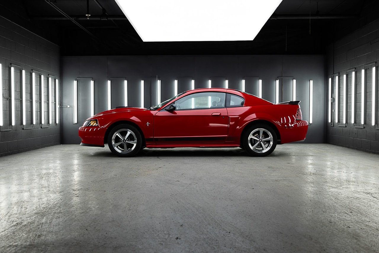 2003 Ford Mustang Mach 1-23