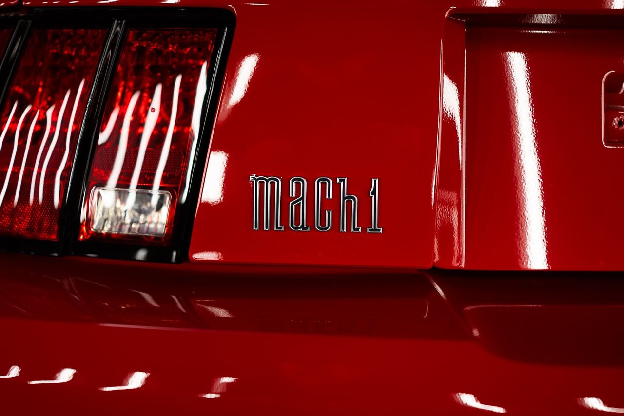 2003 Ford Mustang Mach 1-16