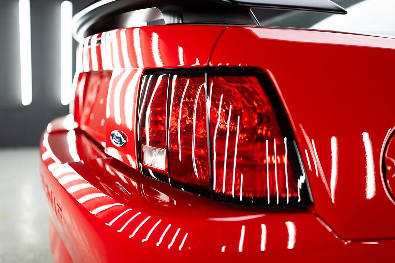 2003 Ford Mustang Mach 1-18