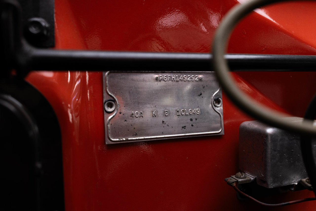 1956 Ford Thunderbird Base-8