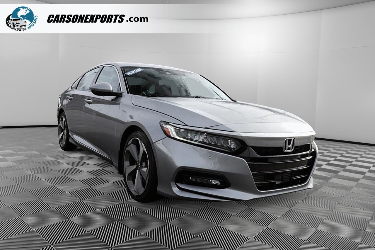 2018 Honda Accord Touring photo 3