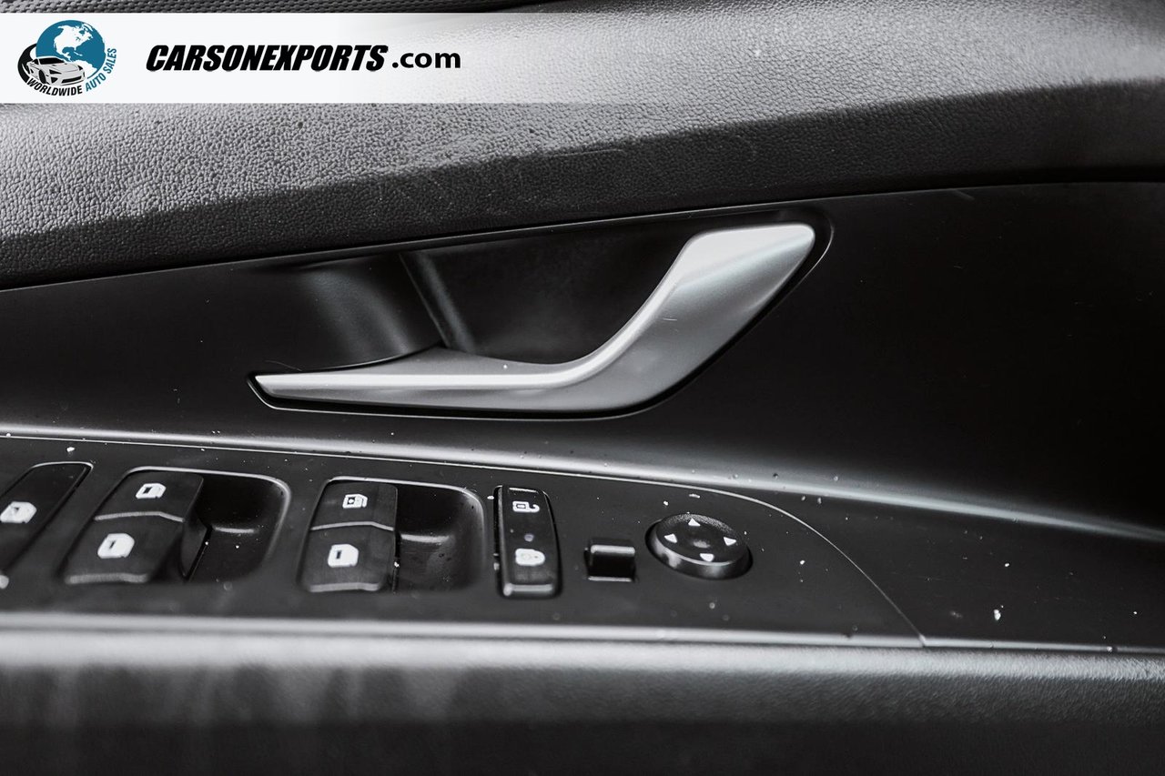 2023 Hyundai Elantra Preferred FINANCING AVAILABLE!-18