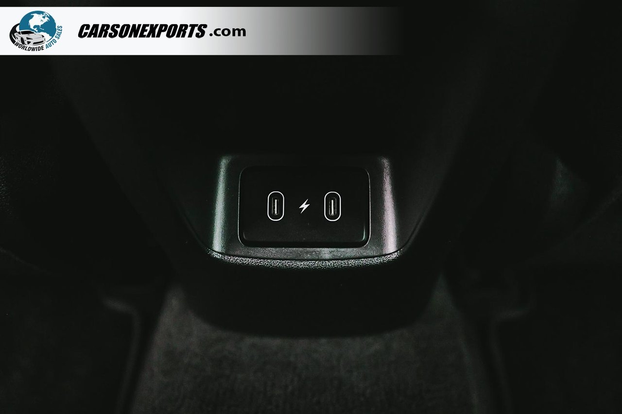 2025 Hyundai Elantra Preferred LOW KM! FINANCE TODAY!-33