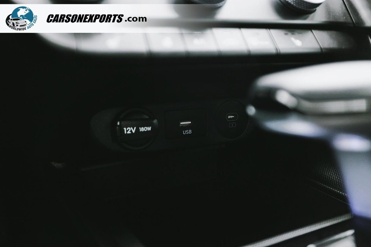 2025 Hyundai Elantra Preferred LOW KM! FINANCE TODAY!-31