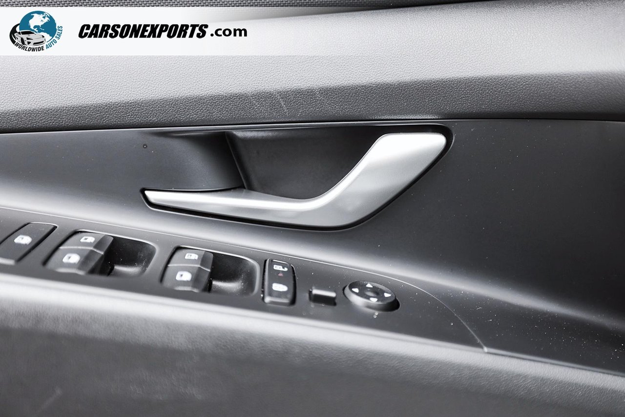 2025 Hyundai Elantra Preferred-17
