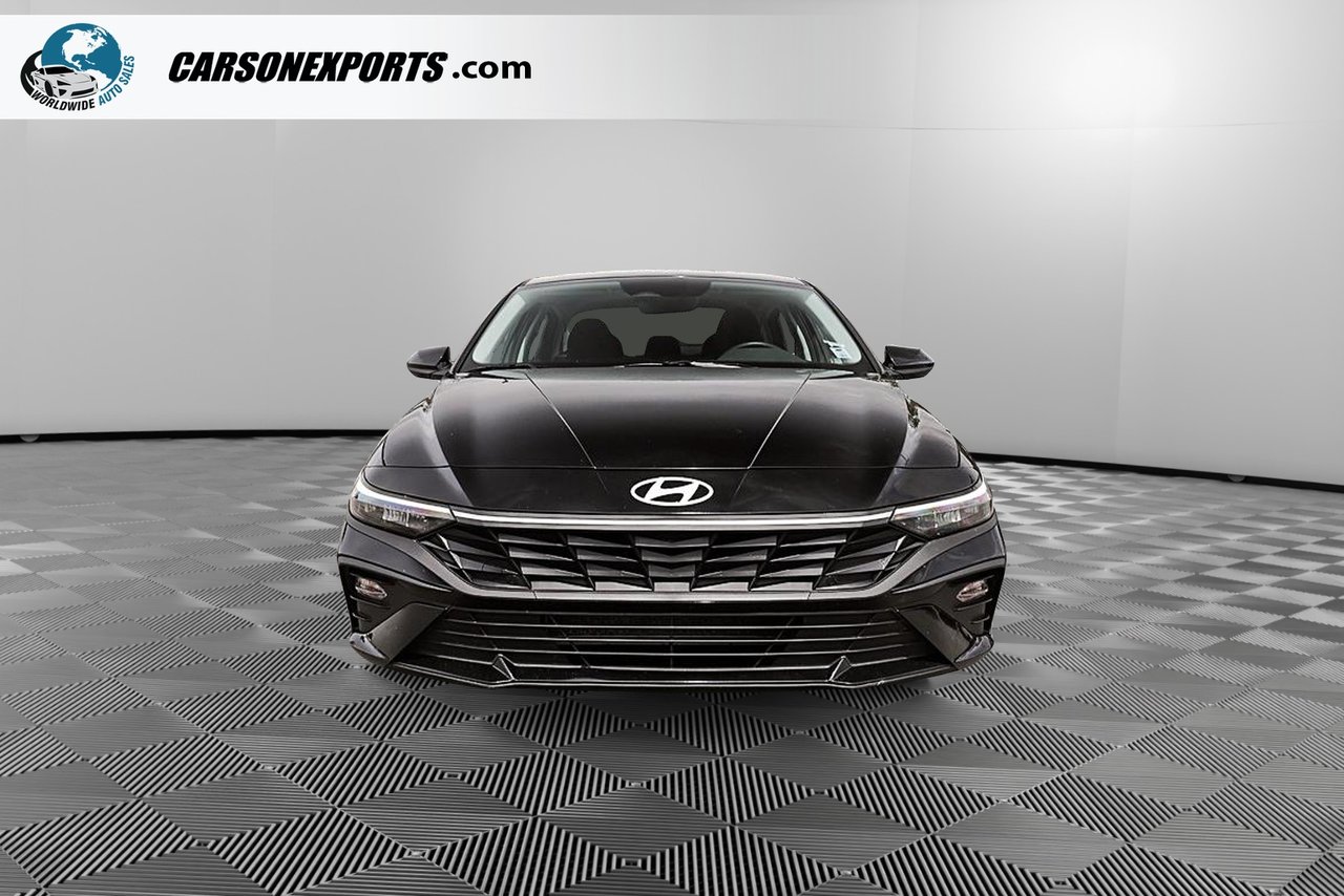 2025 Hyundai Elantra Essential-1