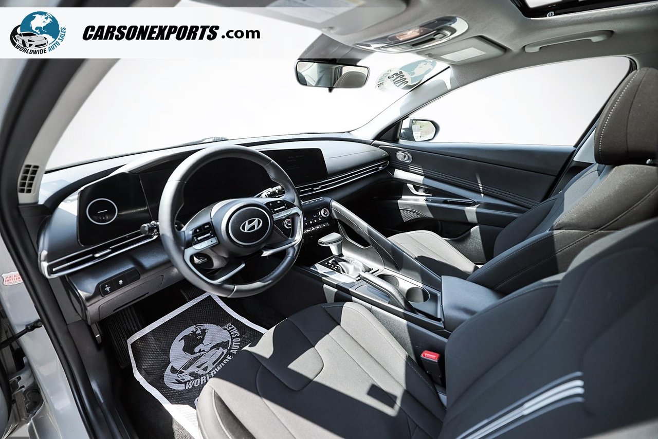 2025 Hyundai Elantra Preferred,-13