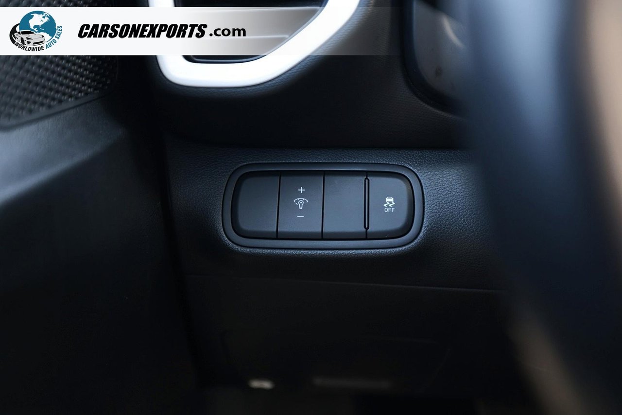 2024 Hyundai Venue Ultimate ! 25km FINANCING AVAILABLE-21