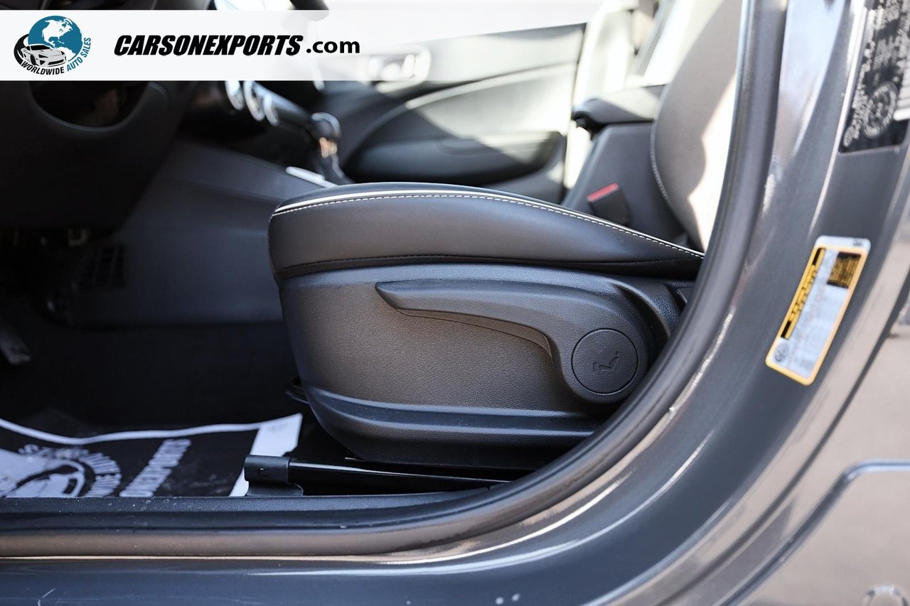 2024 Hyundai Venue Ultimate ! 25km FINANCING AVAILABLE-11