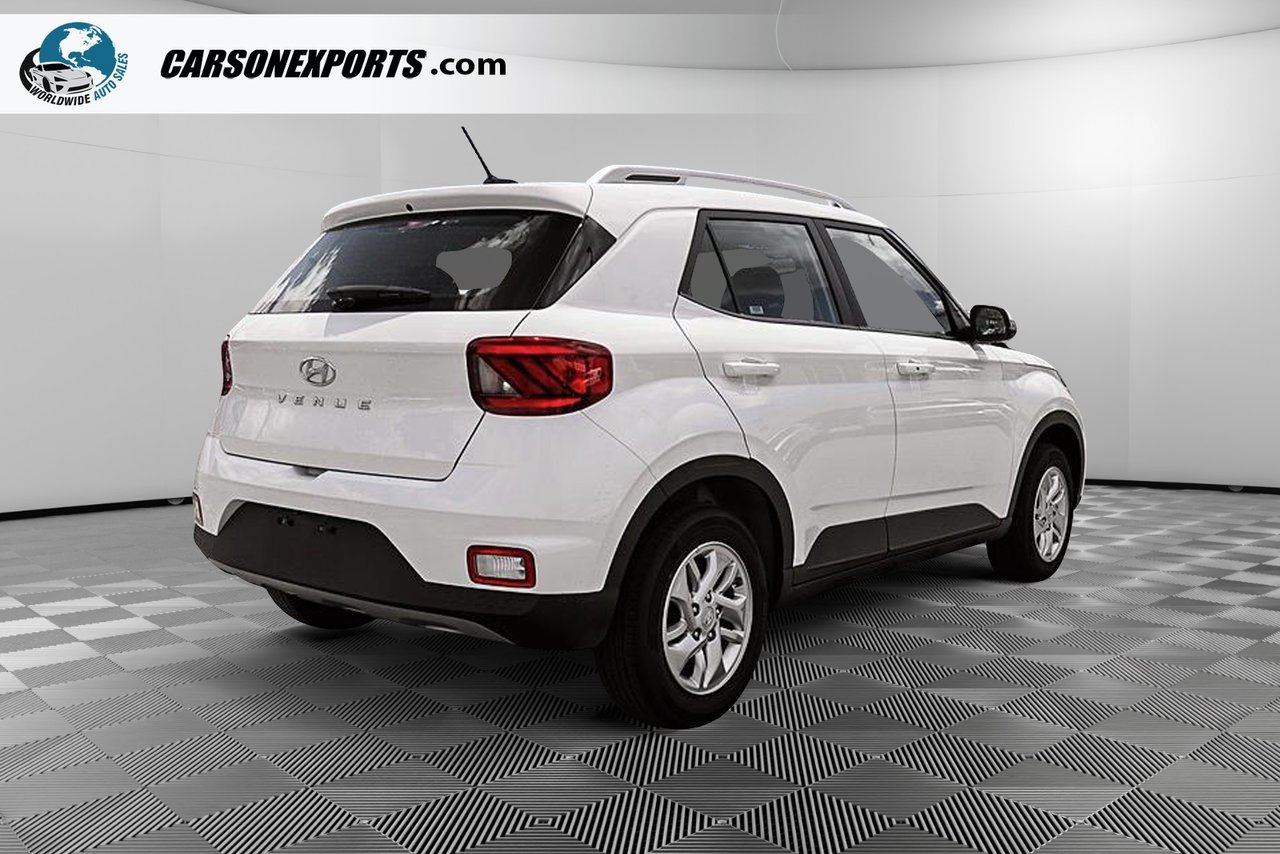 2025 Hyundai Venue Preferred-4