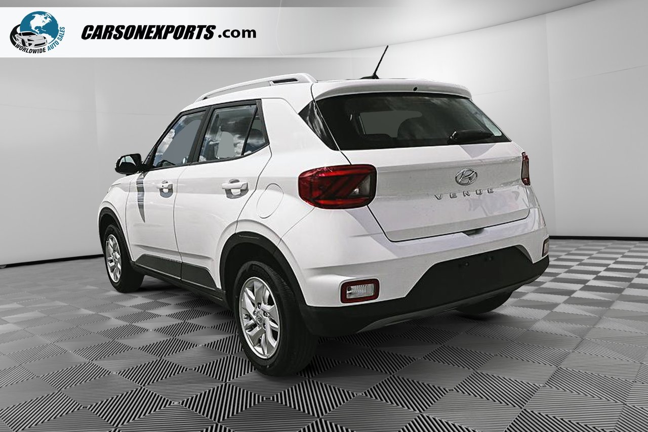 2025 Hyundai Venue Preferred-6
