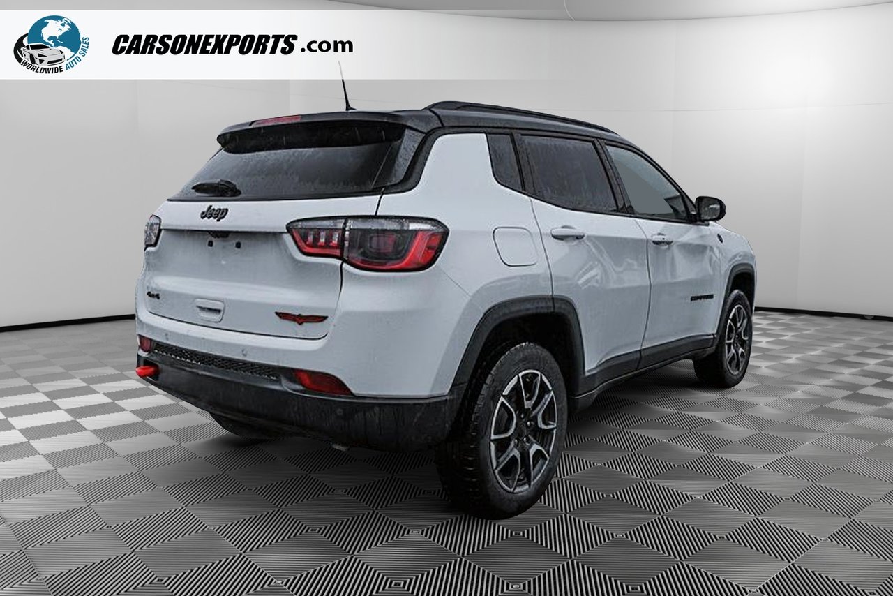 2024 Jeep Compass Trailhawk-4