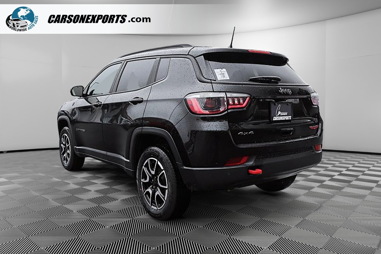 2024 Jeep Compass Trailhawk-6