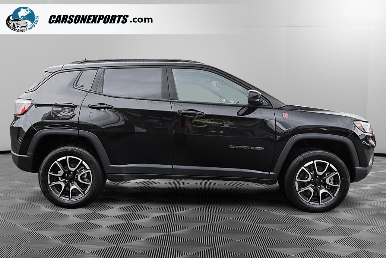 2024 Jeep Compass Trailhawk-3