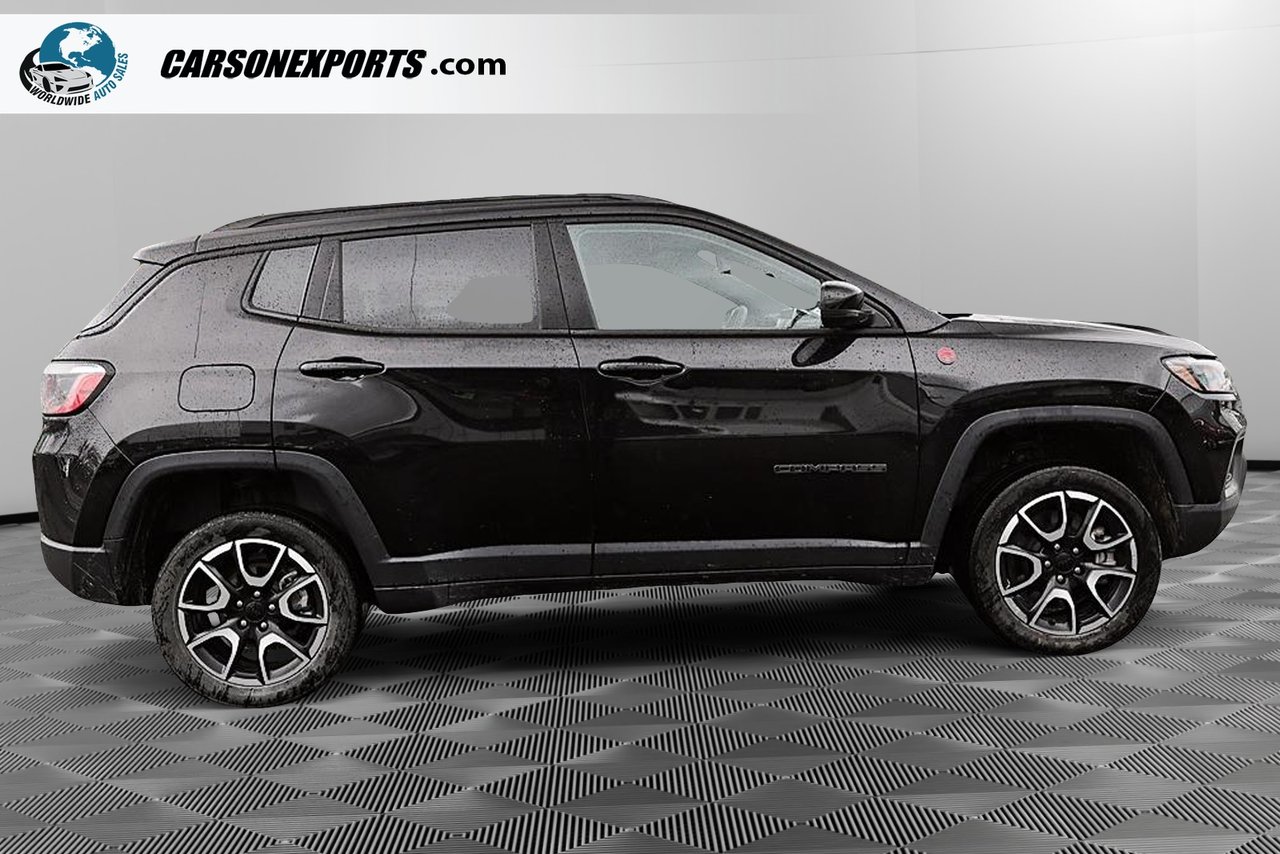 2024 Jeep Compass Trailhawk-3