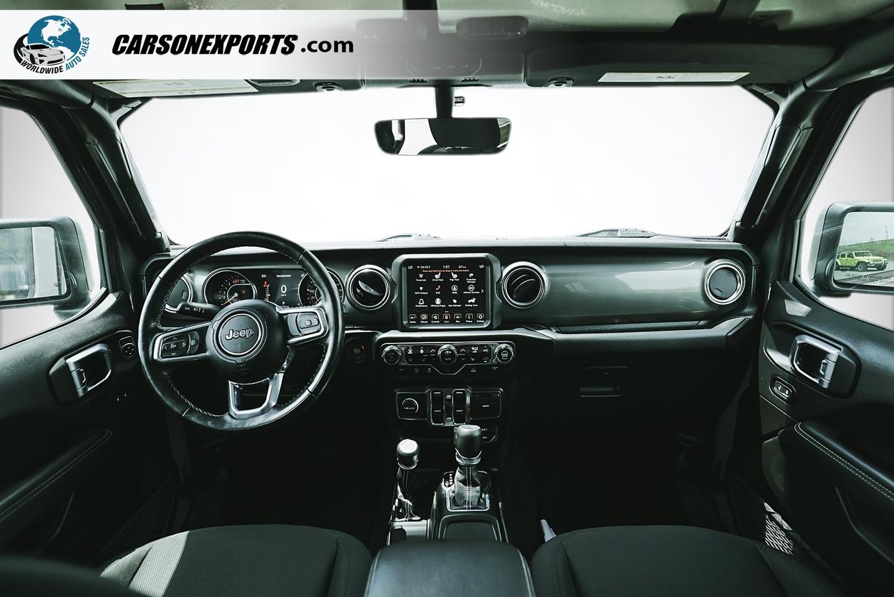 2023 Jeep Wrangler Sahara-9