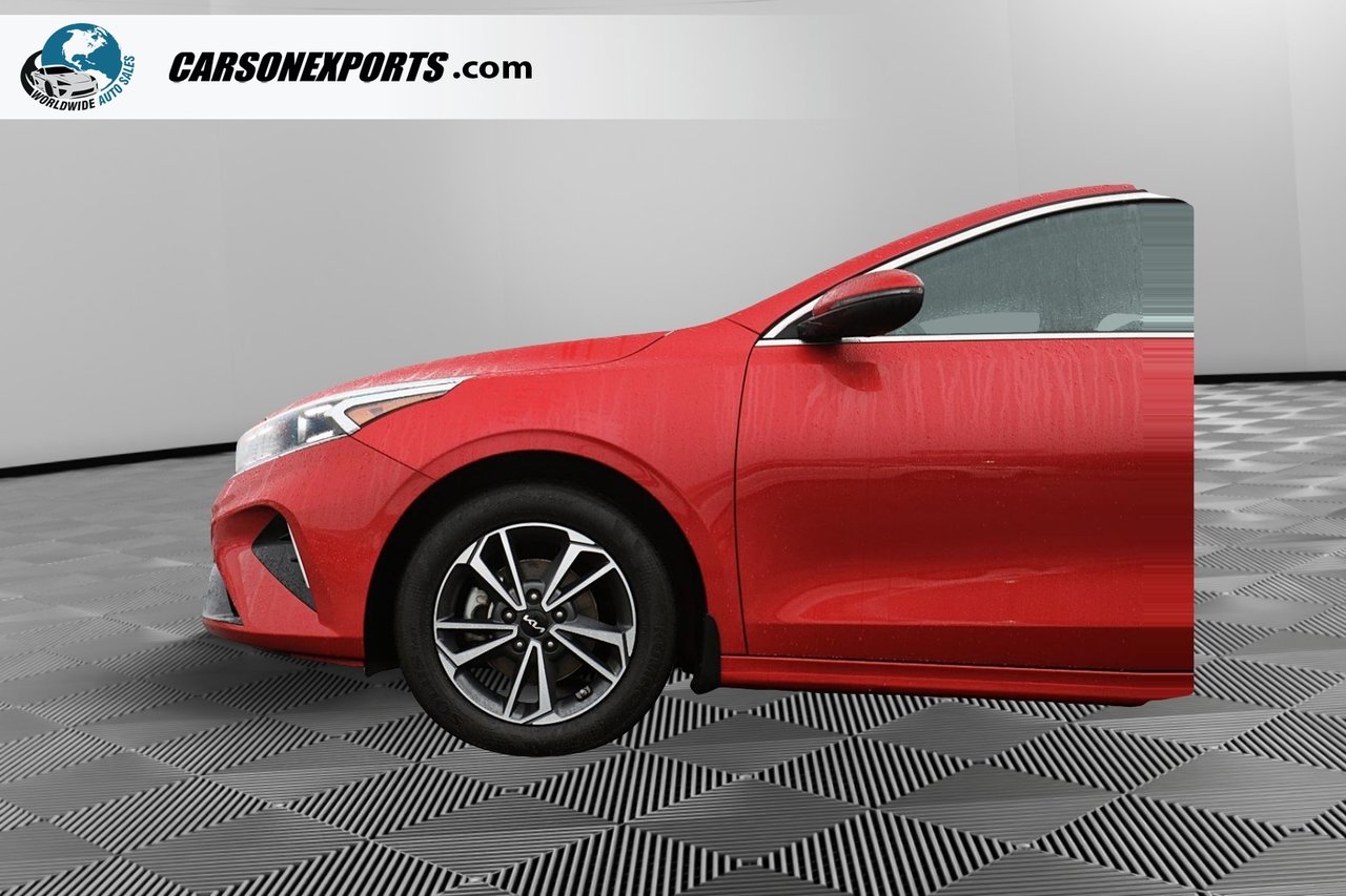 2022 Kia Forte EX ONLY 23KM! FINANCE TODAY!-9