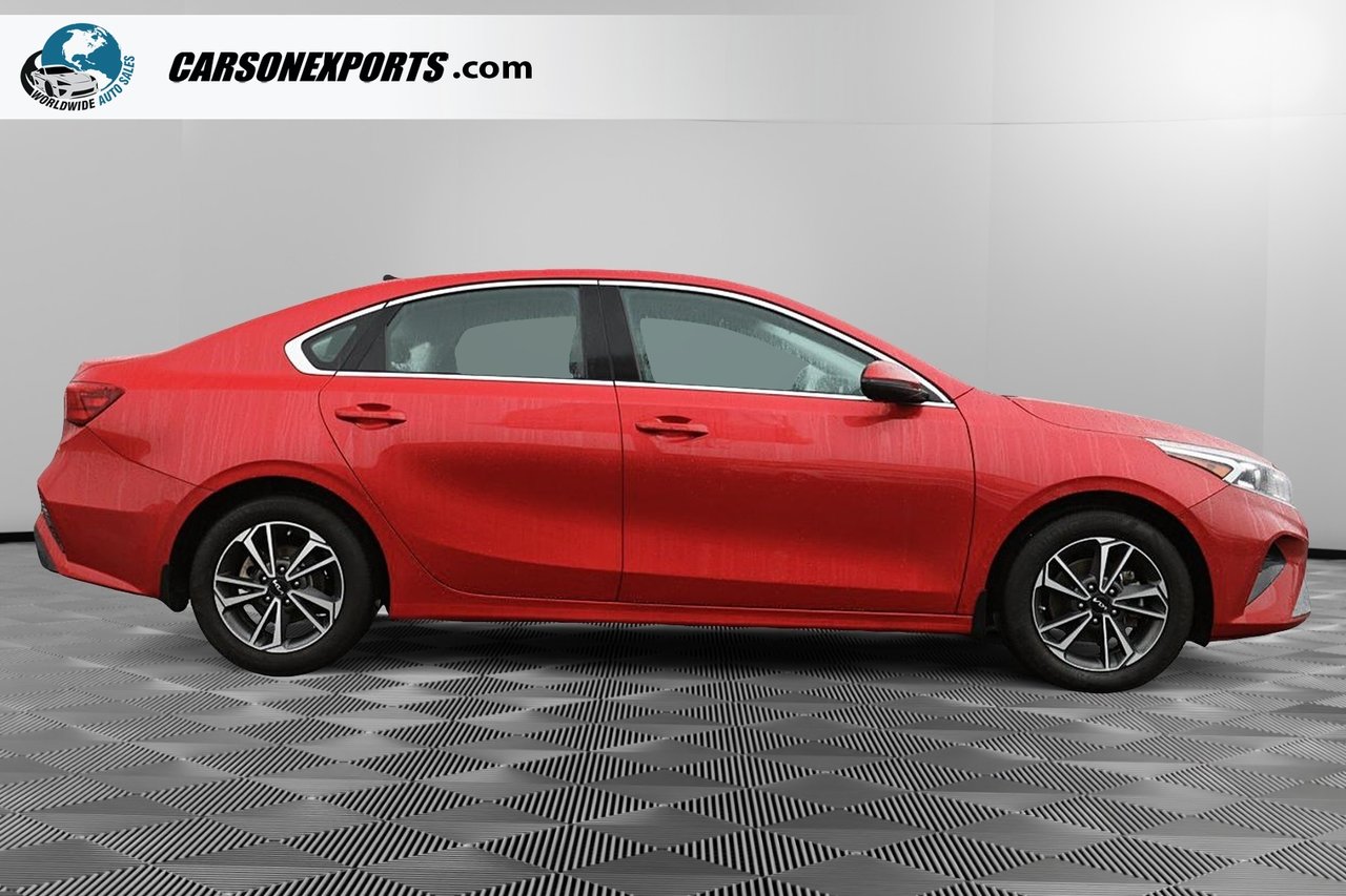 2022 Kia Forte EX ONLY 23KM! FINANCE TODAY!-3