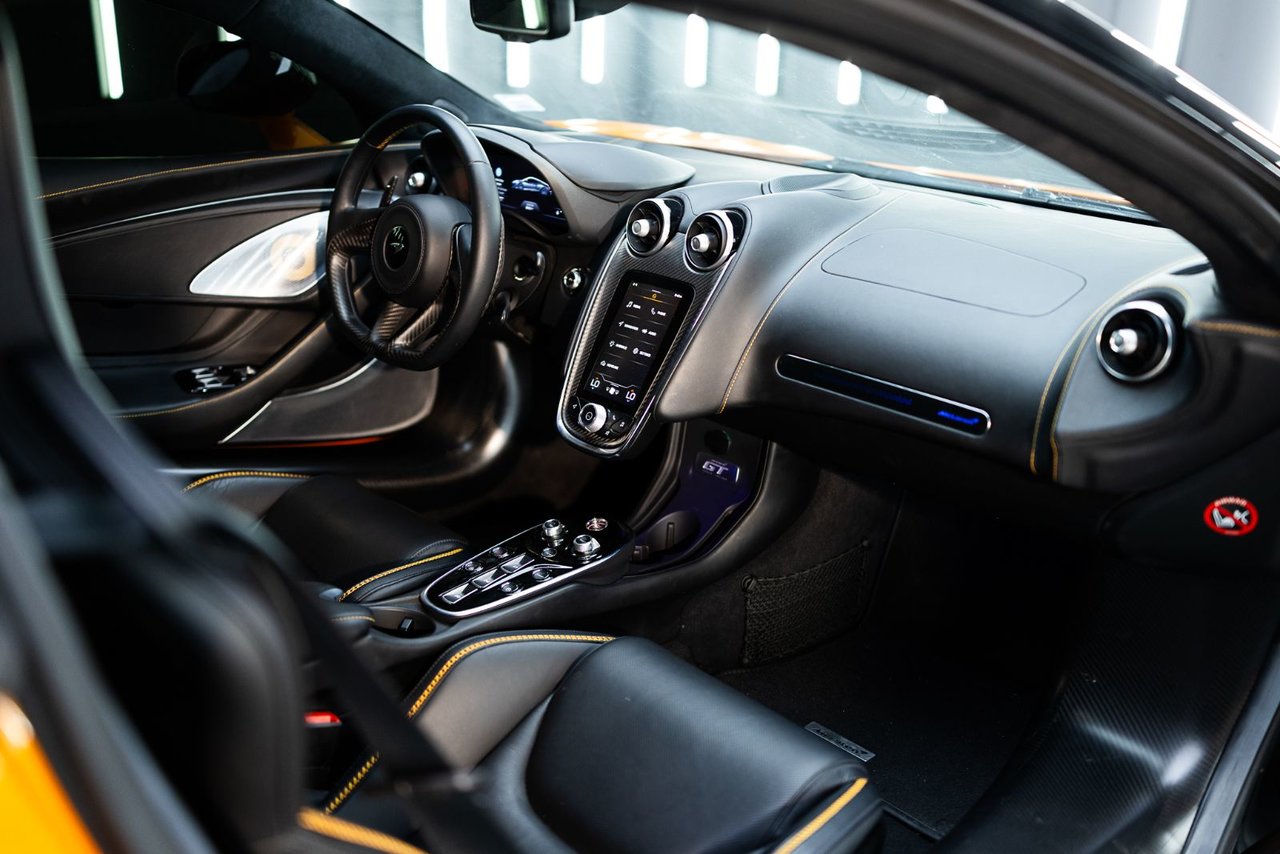 2023 McLaren GT GREAT COLOR! FINANCING AVAILABLE-58