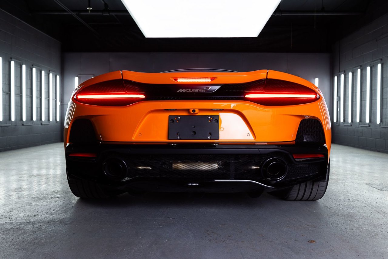 2023 McLaren GT GREAT COLOR! FINANCING AVAILABLE-15