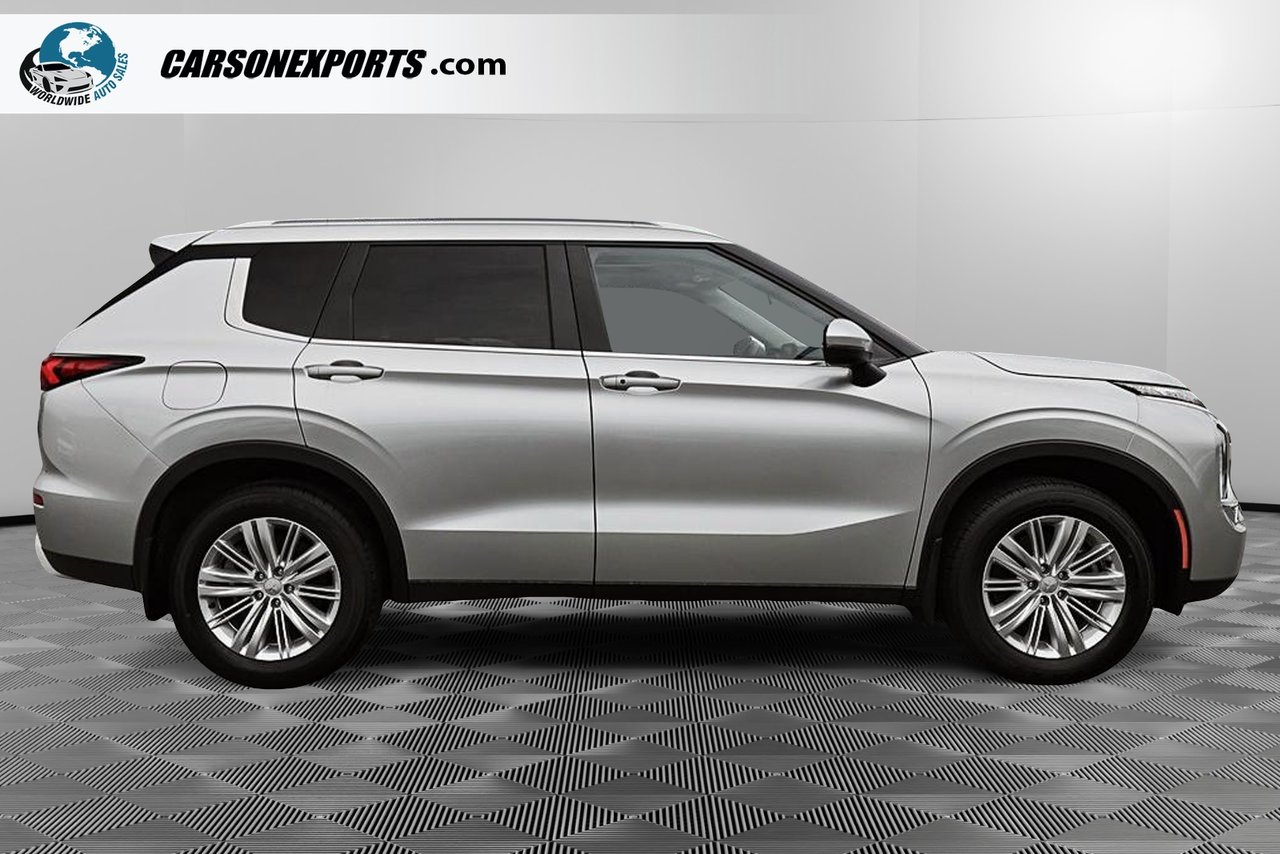 2024 Mitsubishi Outlander SE-3