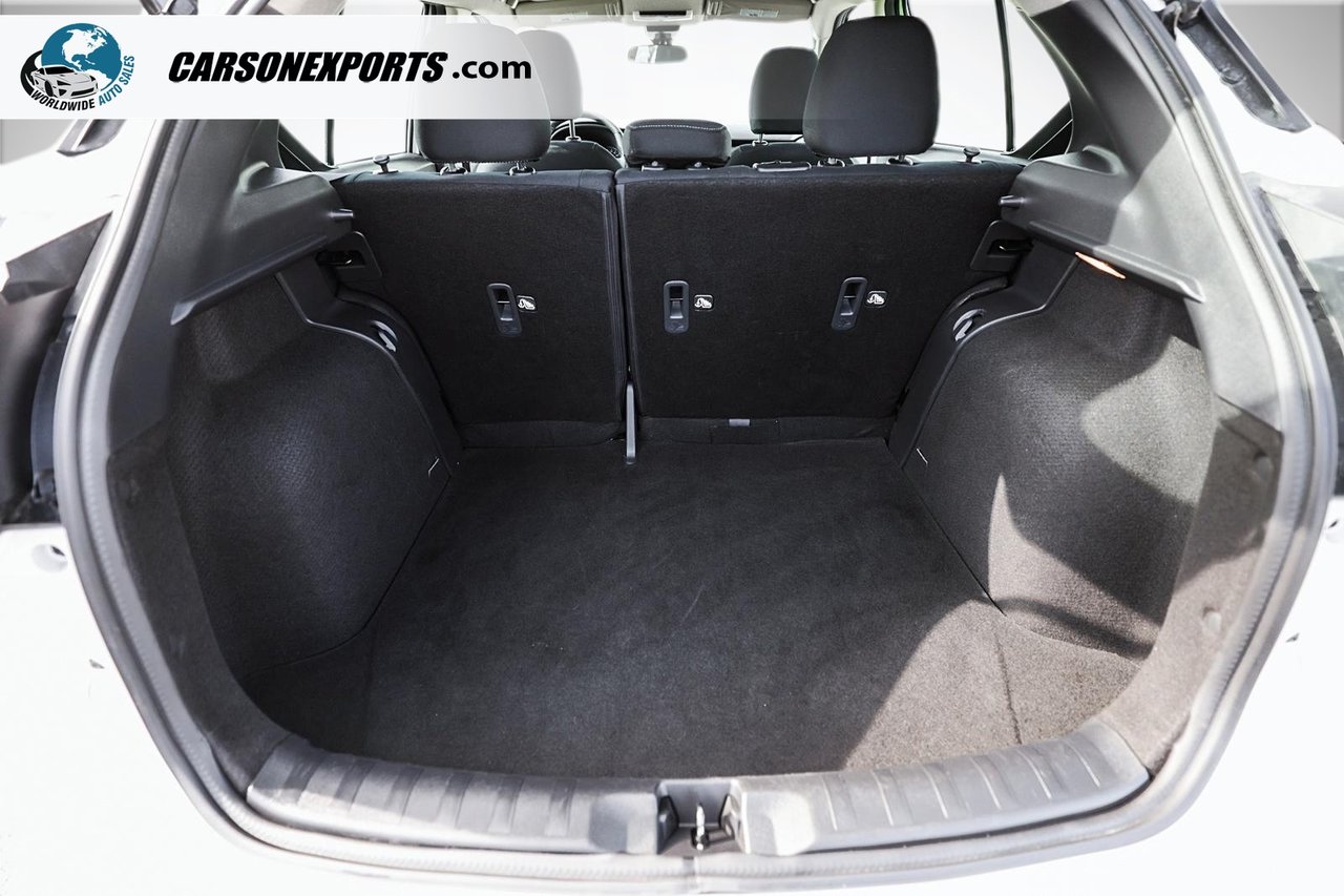 2024 Nissan Kicks SV FINANCE TODAY!-8