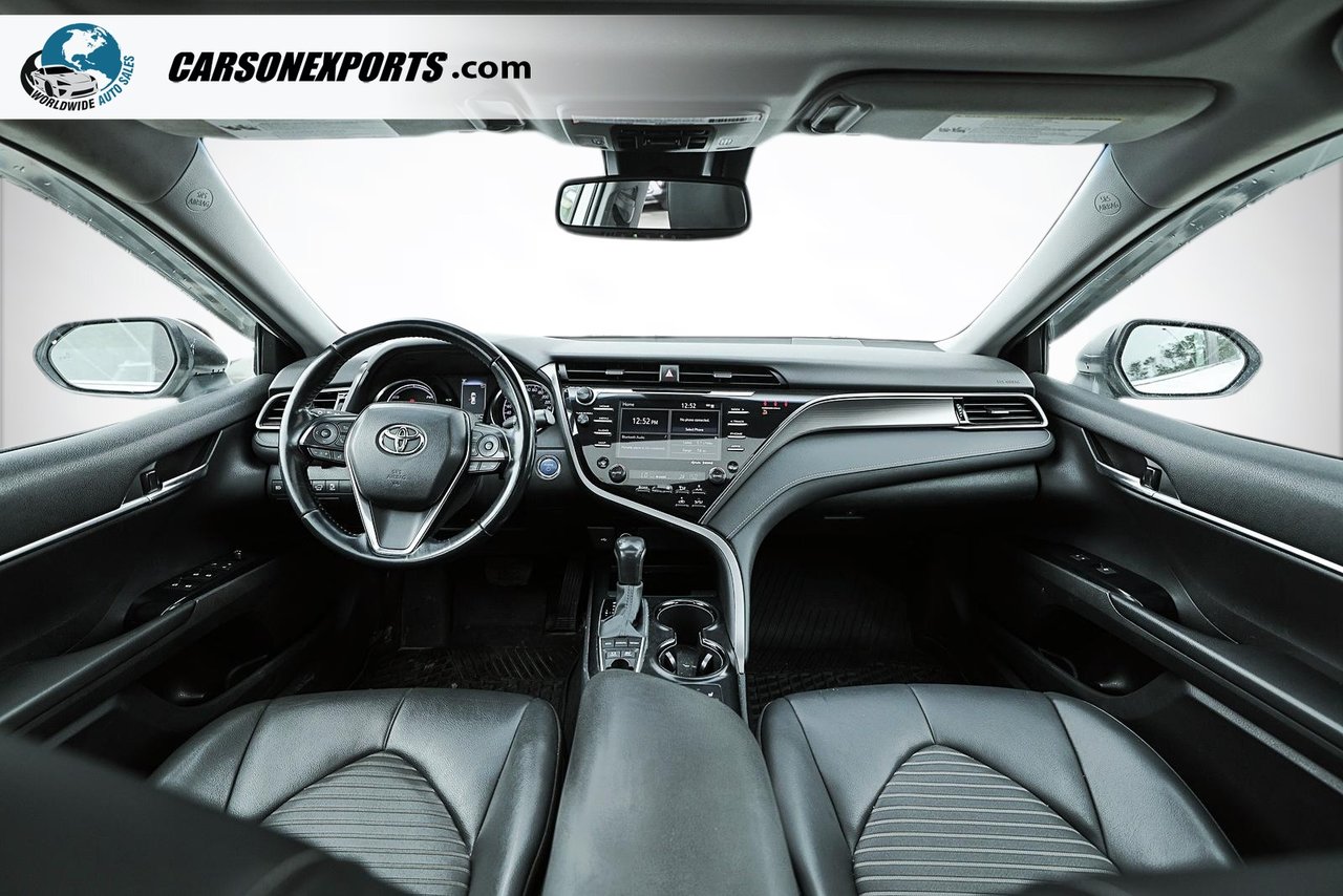 2020 Toyota Camry Hybrid SE-10