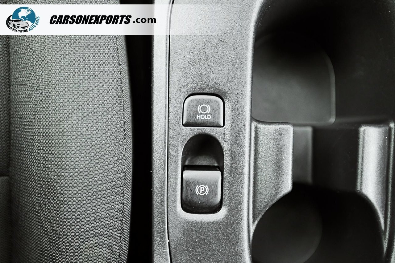 2025 Toyota Corolla LE, EXCEPTIONAL FUEL EFFICIENCY-32