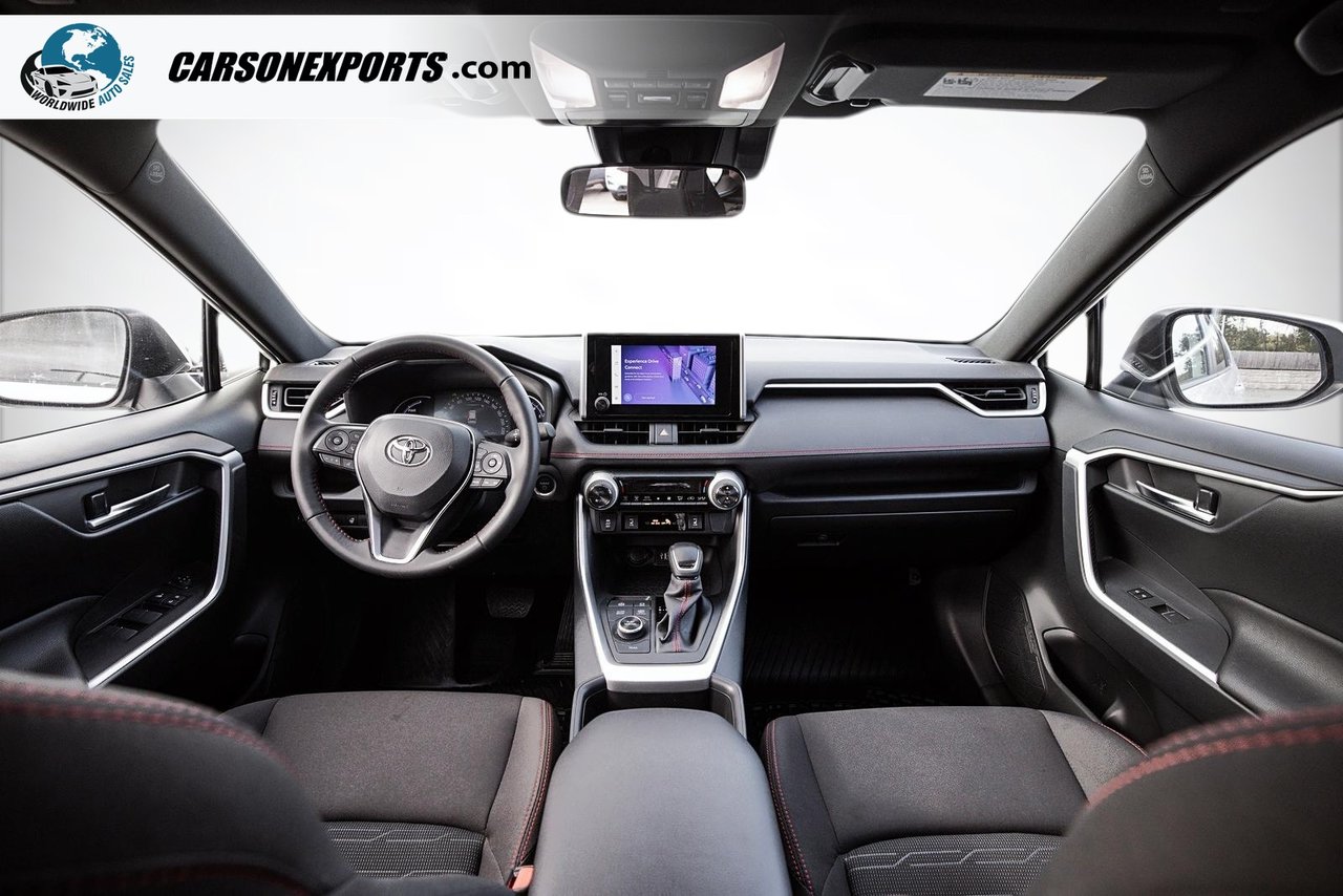 2025 Toyota RAV4 Plug-In Hybrid XSE-9