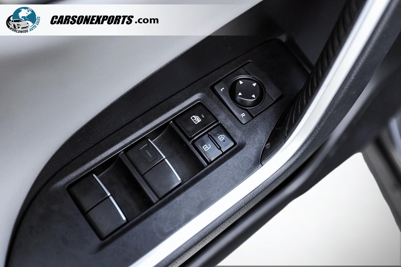 2019 Toyota RAV4 Limited AWD FINANCING AVAILABLE-16