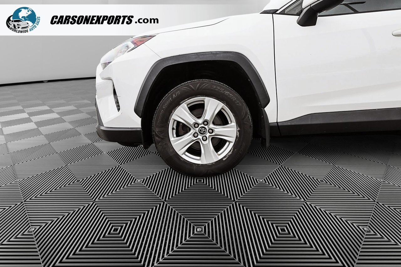 2019 Toyota RAV4 XLE-8