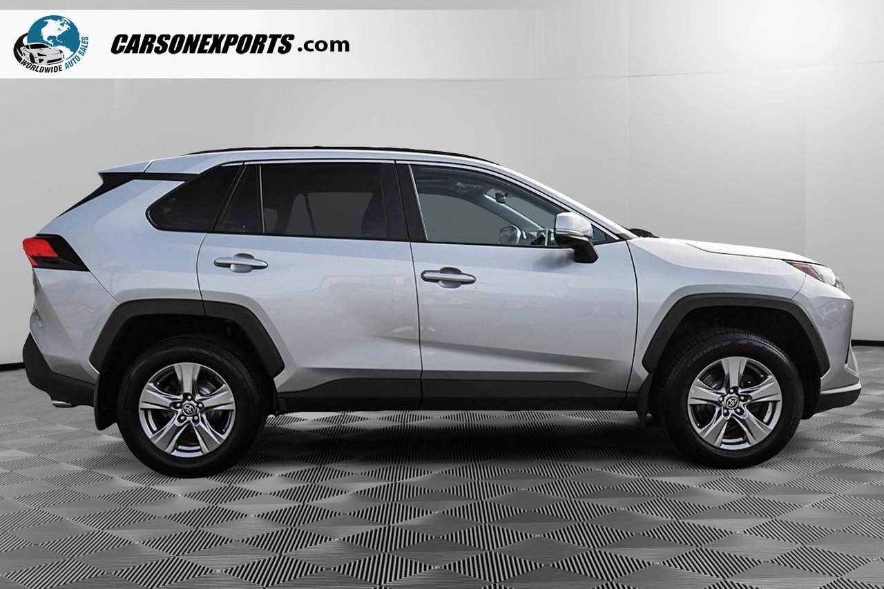 2024 Toyota RAV4 XLE-3