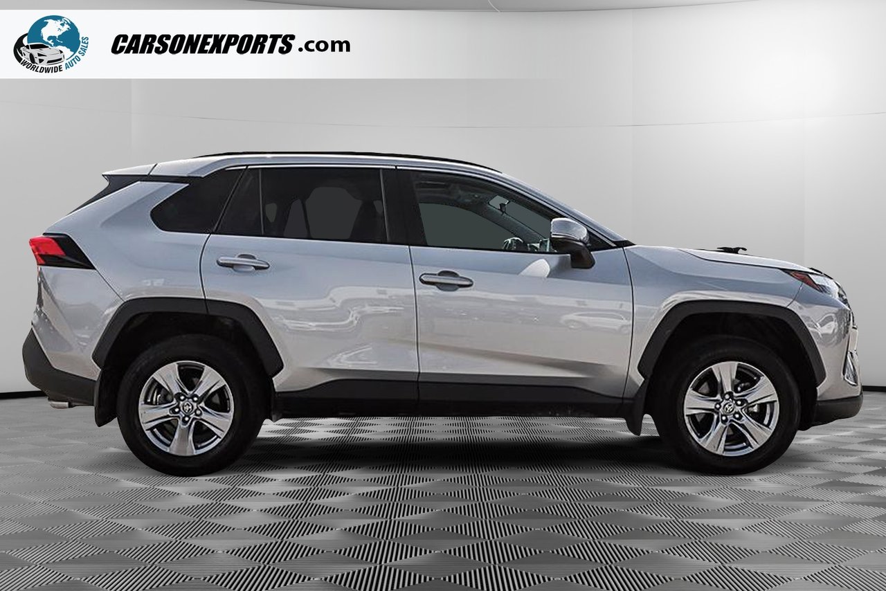 2025 Toyota RAV4 XLE-3