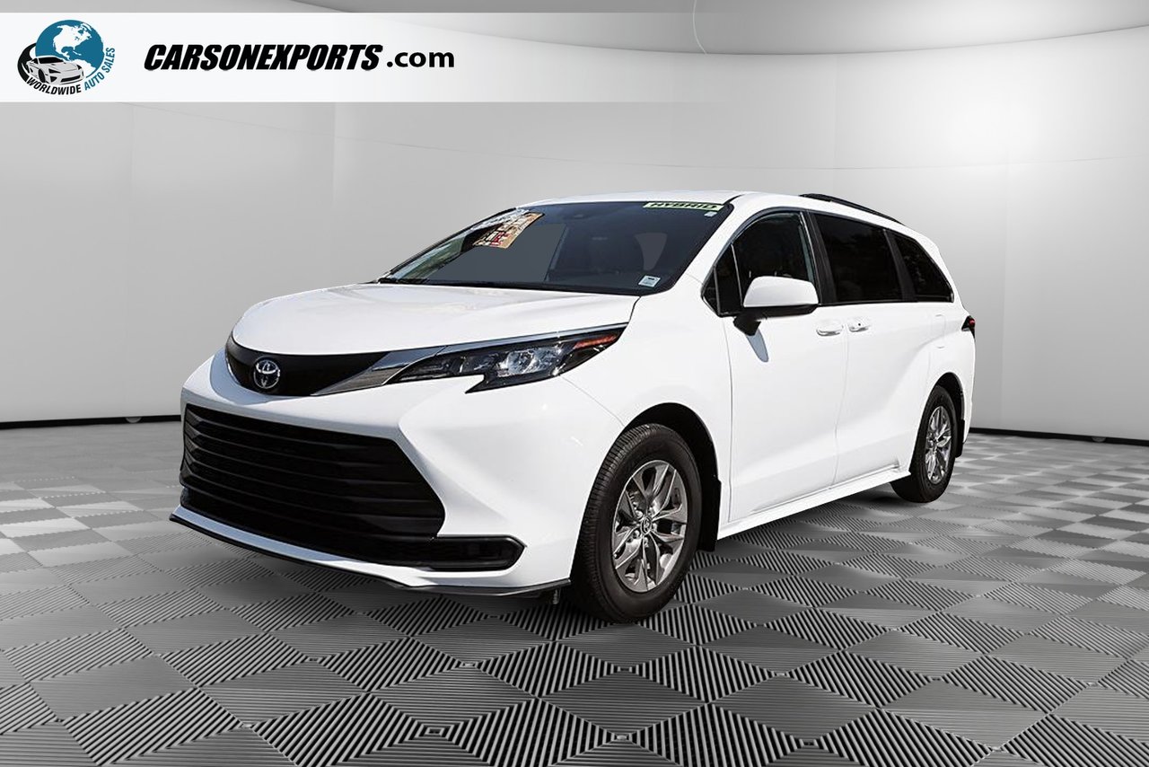 White 2025 Toyota Sienna Minivan All-Wheel Drive Automatic