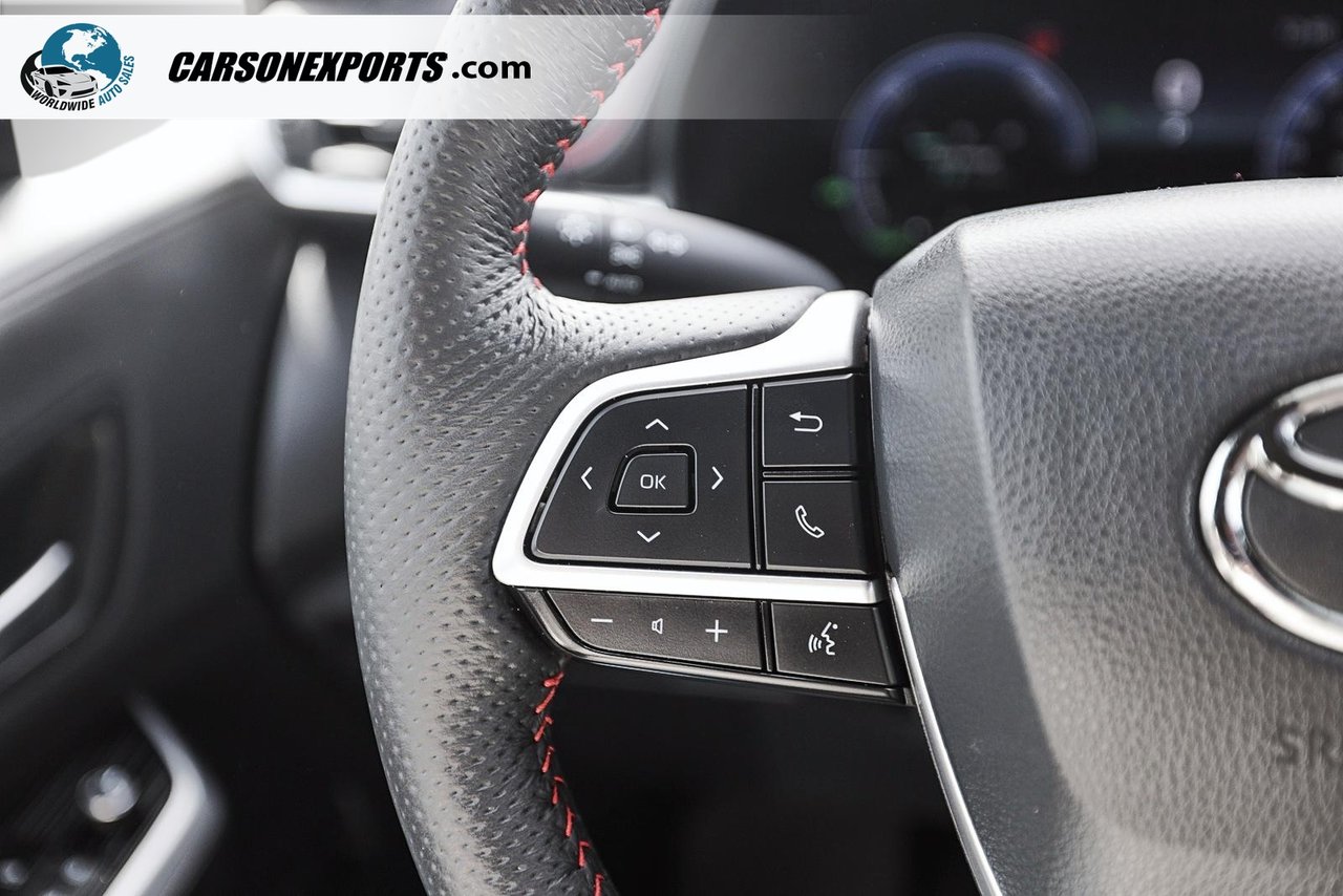 2025 Toyota Sienna XSE-23