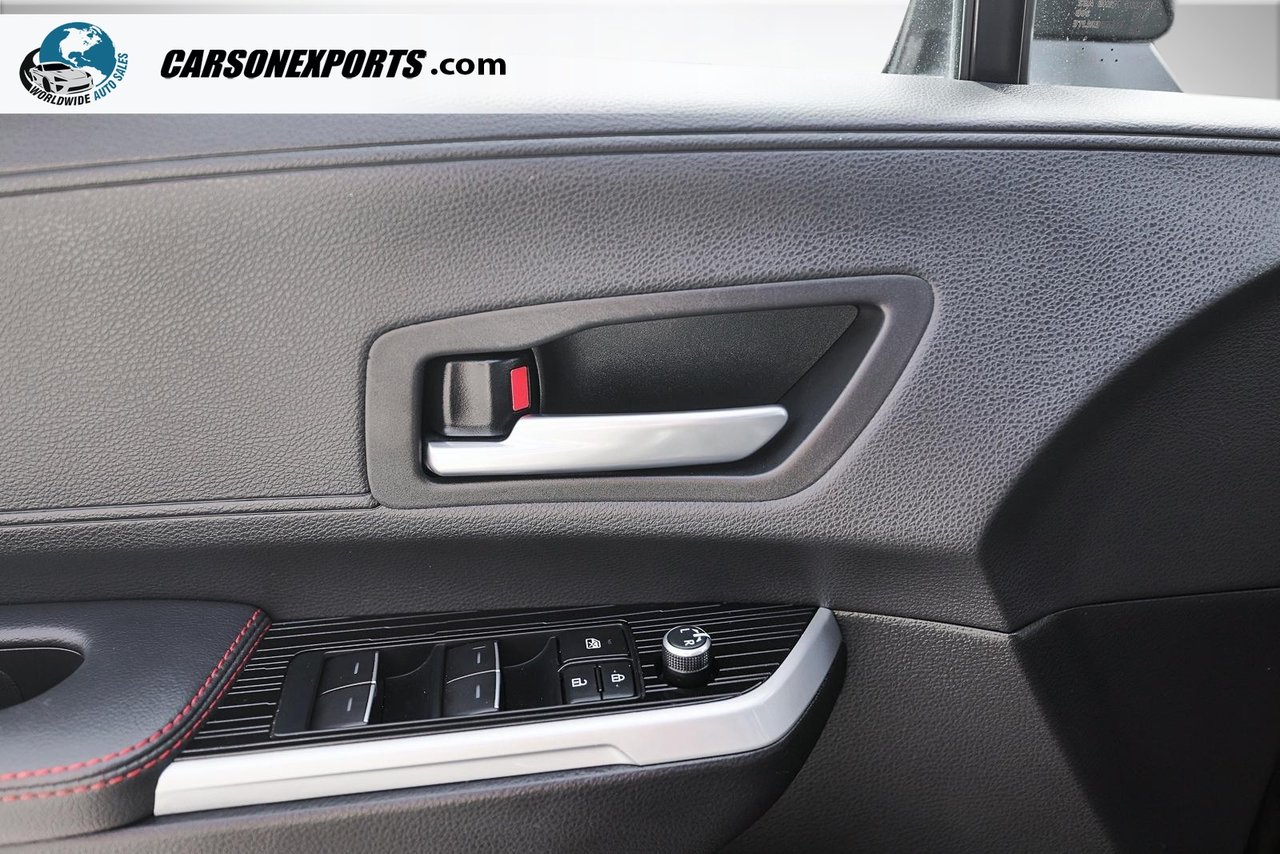 2025 Toyota Sienna XSE-18