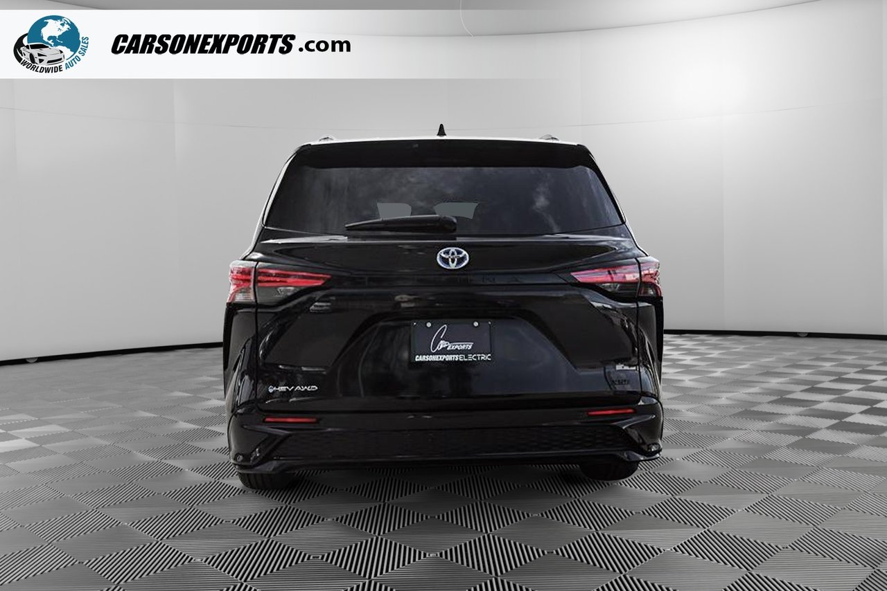 2025 Toyota Sienna XSE-5