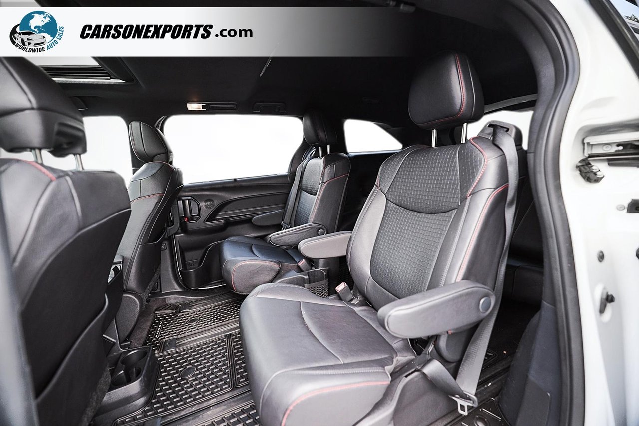 2025 Toyota Sienna XSE-41