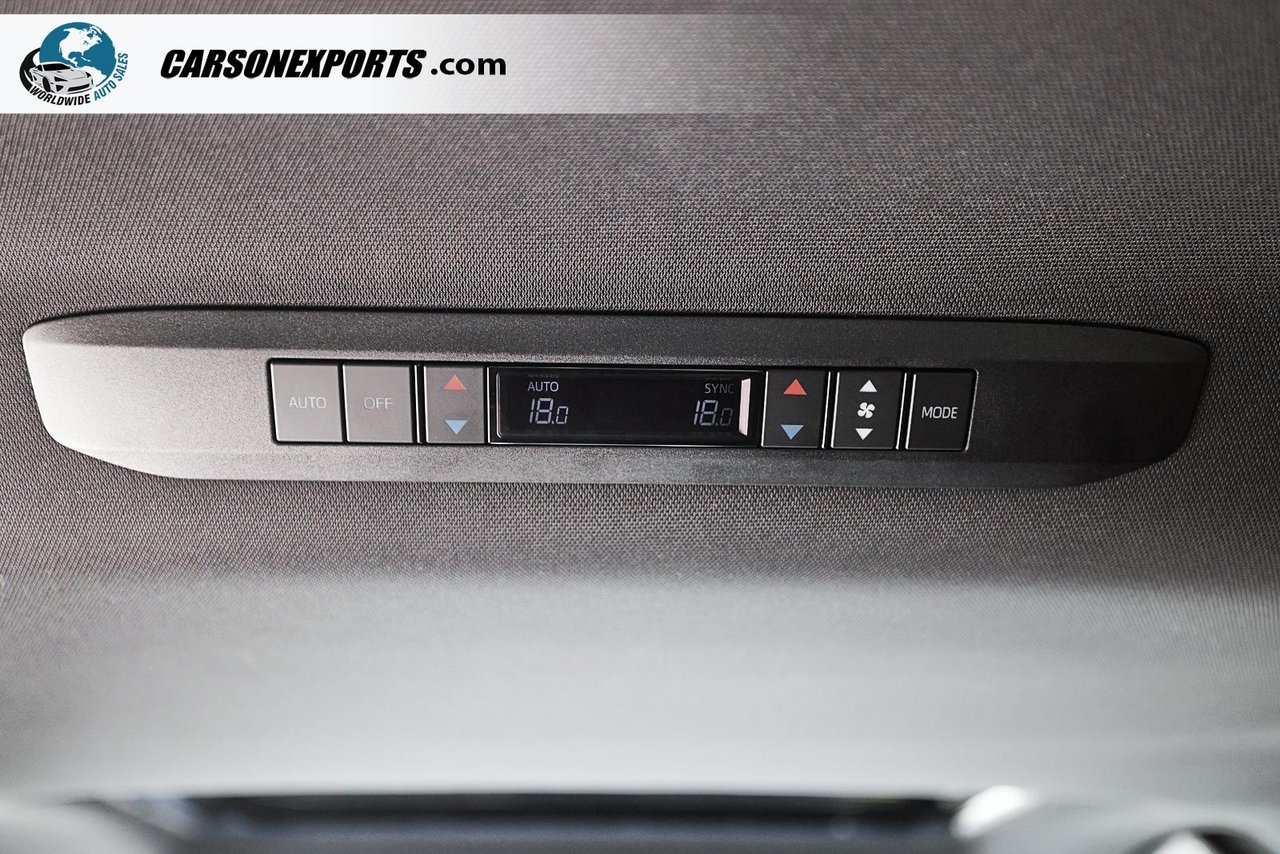 2025 Toyota Sienna XSE-24